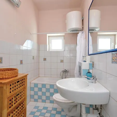 3 Bedroom Nice In Apartment Split
